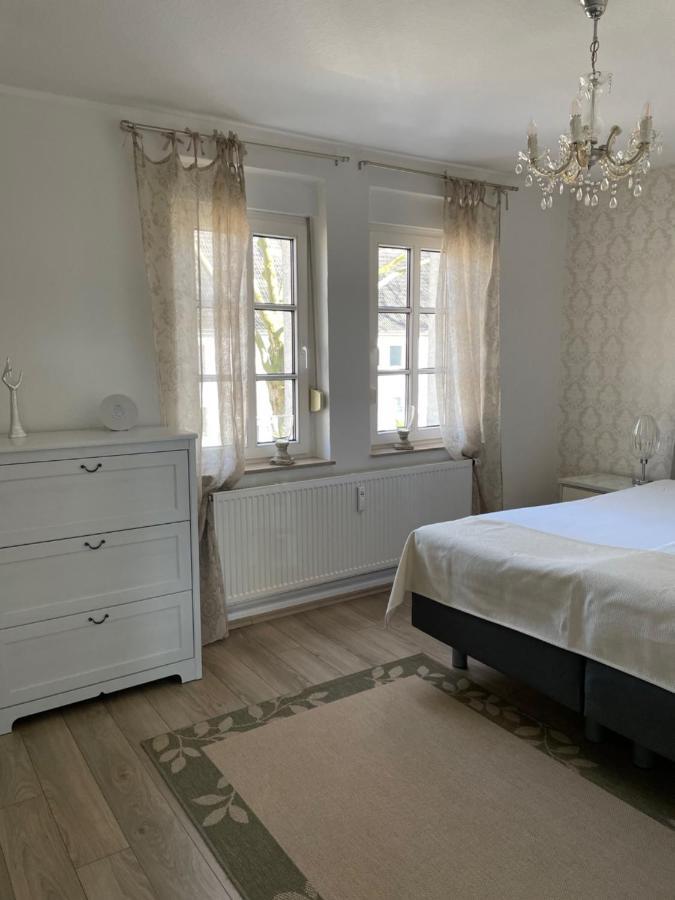 Haus In Der Gartenstadt Bottrop Buitenkant foto